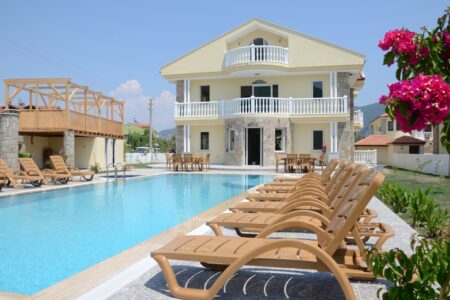 Villa-Saray-01